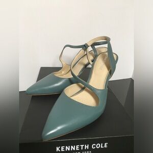 Kenneth Cole Riley Sea Green Pointed-Toe Strappy Pumps